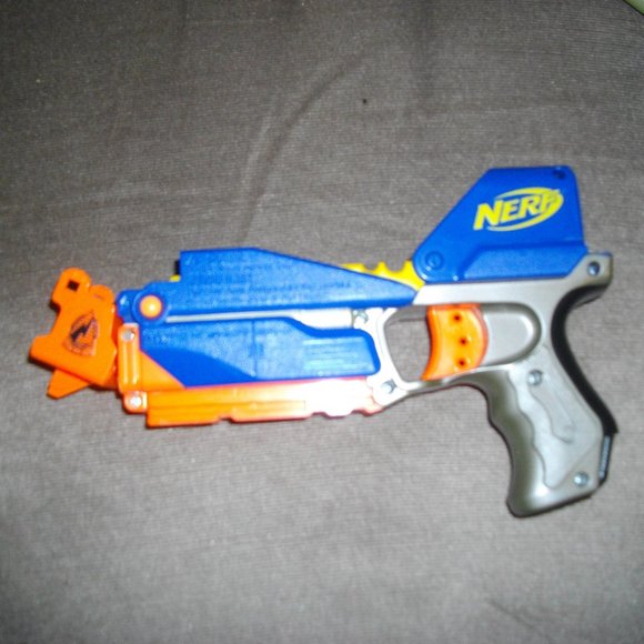 Nerf/Wii controller - Picture 4 of 4